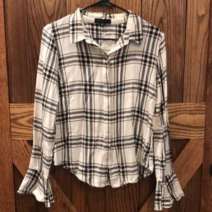 Women’s Sanctuary bell sleeve button up